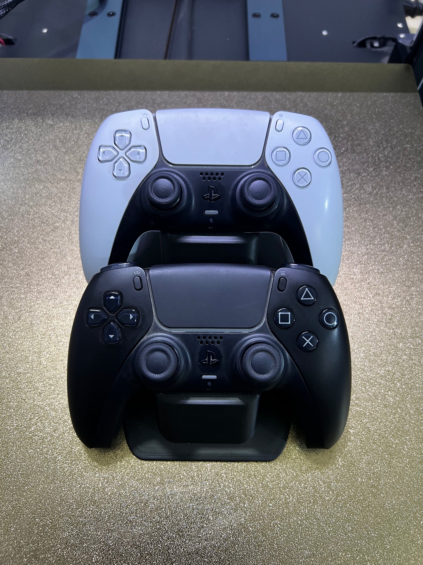 PS5 DualSense Desk Stand